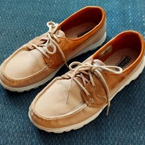Women's Skechers Boat Shoes. Size 9